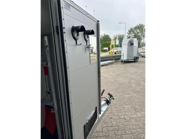 Sirius S45 Alu Anderhalf paards trailer