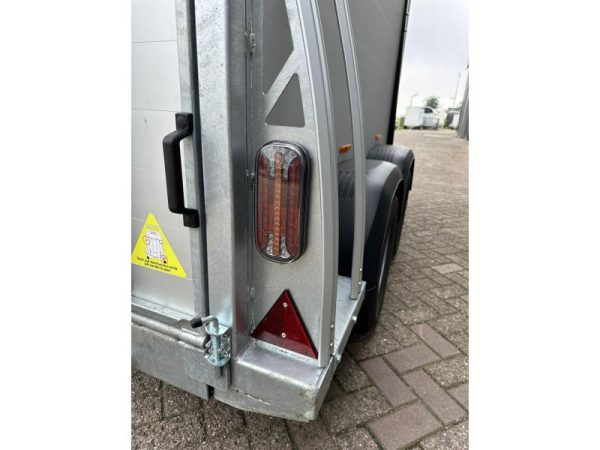 Sirius S45 Alu Anderhalf paards trailer