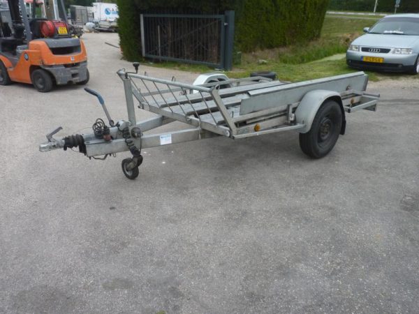 Hoka motortrailer