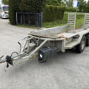 Veldhuizen Baveco Machinetransporter