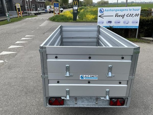 Niewiadow Niewiadow Open bakwagen