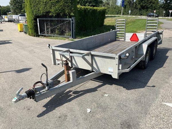 Veldhuizen Baveco Machinetransporter
