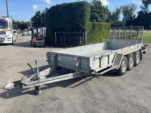 IFOR Williams Trailer Machinetransporter