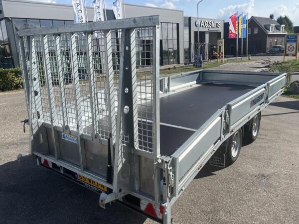 Nugent Multi Transporter