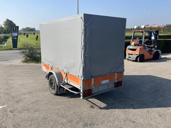 Atec B1 Huifwagen