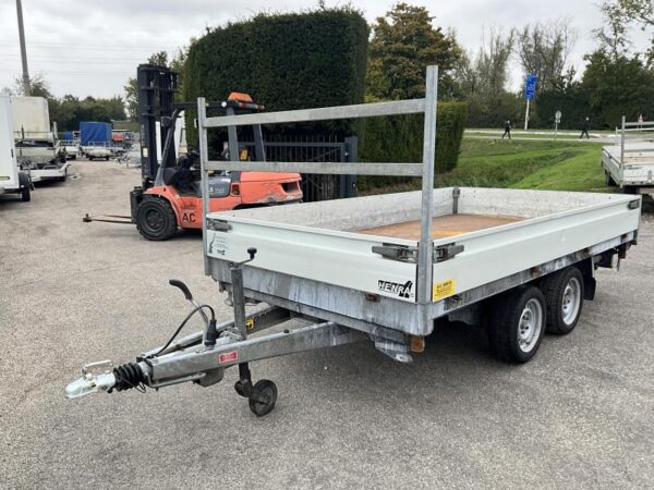 Henra KP353518 Kipper