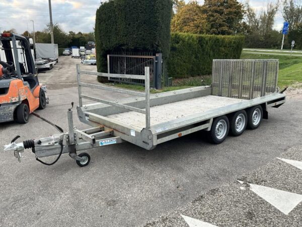 Hulco Terrax-3 Machinetransporter