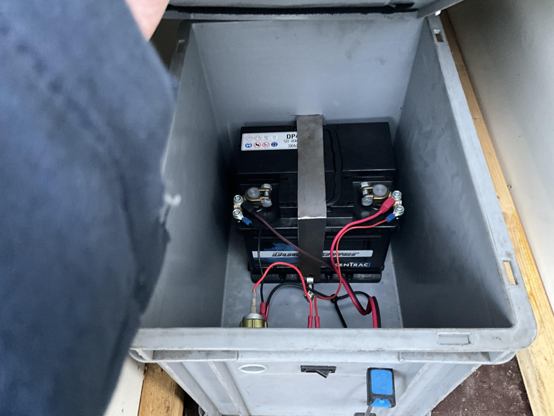 Hoka Gesloten lampenwagen