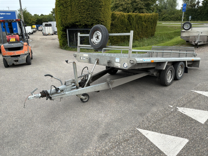 Hapert Machinetransporter