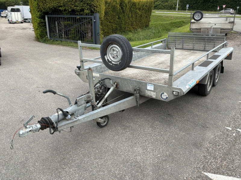 Hapert Machinetransporter