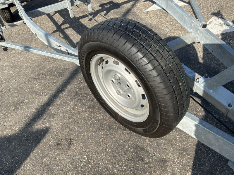 Kalf Boottrailer tandemasser