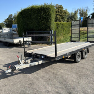 Equipe Machine autotransporter