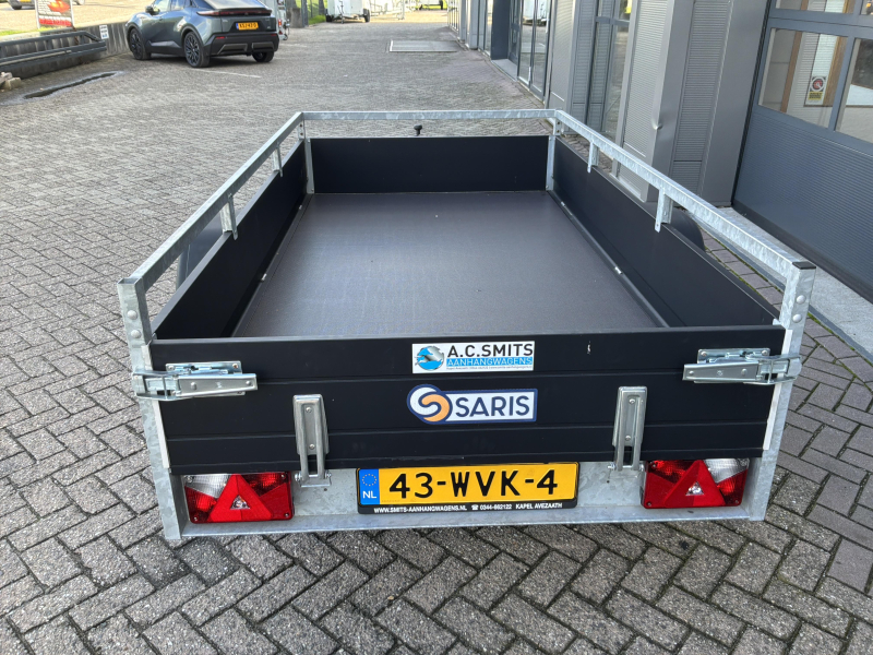 Saris Demo open bakwagen